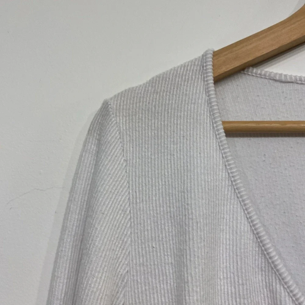 Free People‎ Keep It Basic Layering Top White Ribbed Henley Long Sleeve Medium